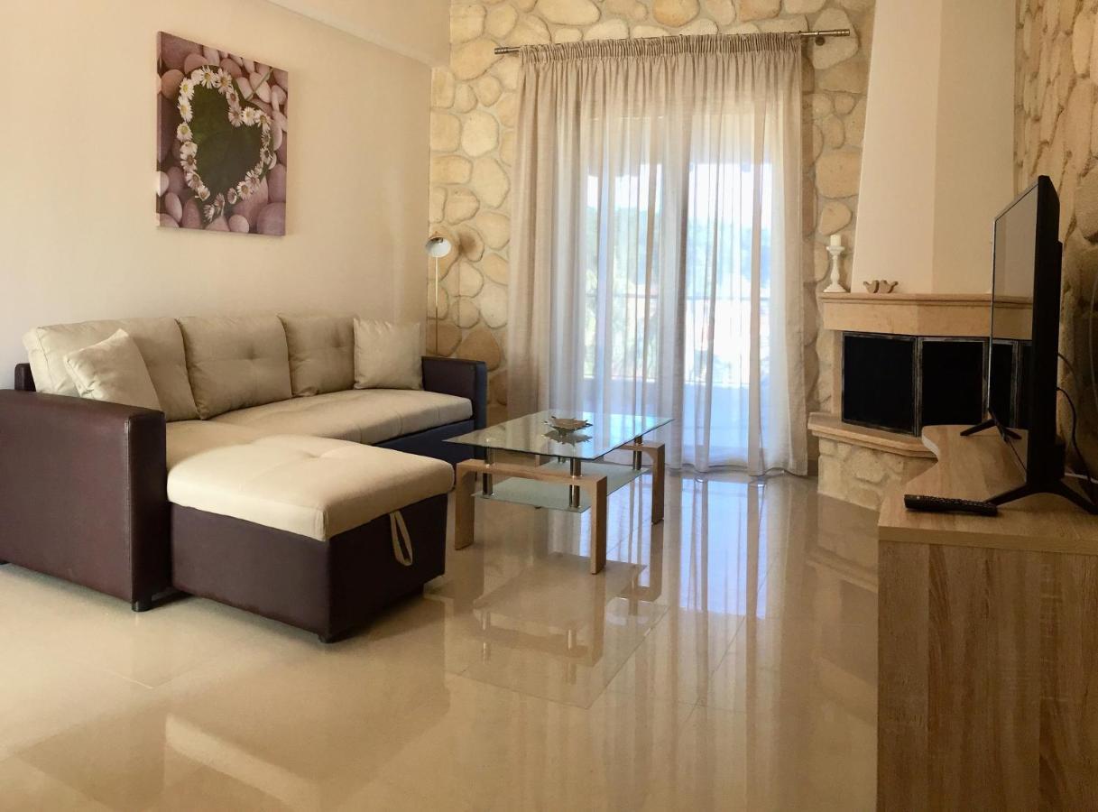 הוילה סיווירי Amfithea House מראה חיצוני תמונה